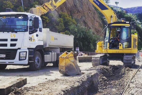 lb_civil_construction_drainage_earthworks_infrastructure_godley_quay_sw_1